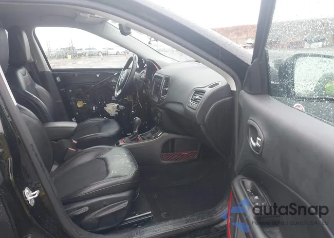 3C4NJDDBXKT765647: 43358723