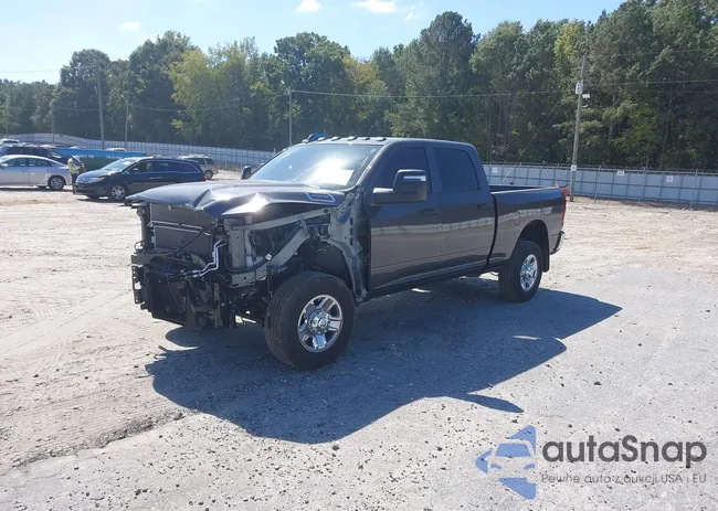 3C6UR5CL9RG411634: 43358759