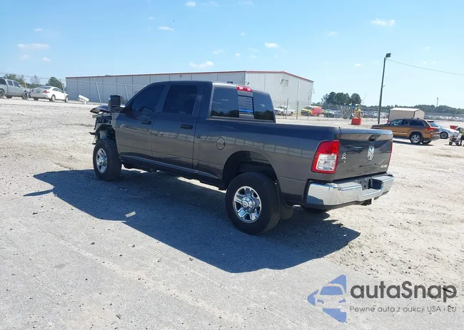 3C6UR5CL9RG411634: 43358759