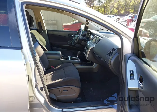 JN8AZ1MU8CW120728: 43359144