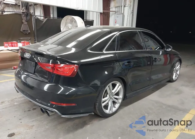 WAUBFGFF1F1068206: 43359176