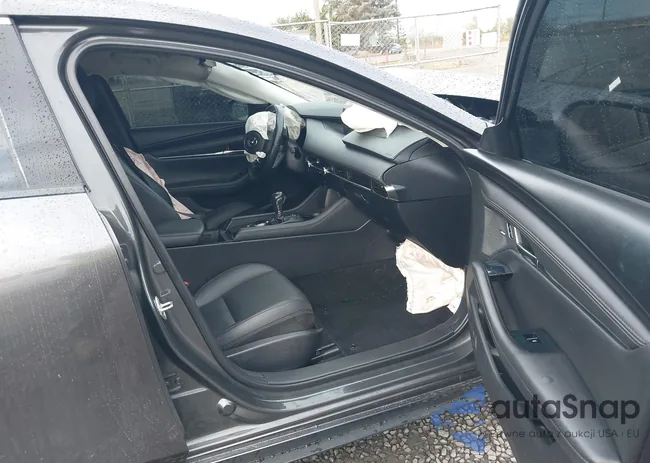 3MZBPBAYXMM209394: 43359189