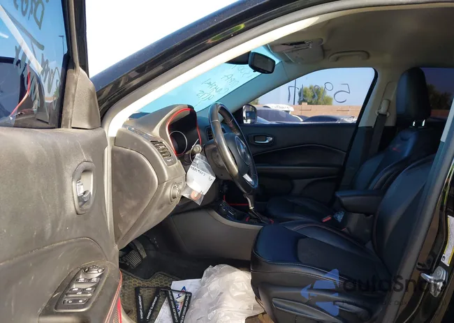 3C4NJDDBXKT807945: 43359217