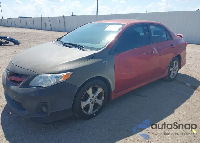 2T1BU4EE2BC624917: 43358298