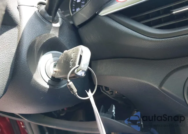 3KPF24AD1RE741193: 43358359