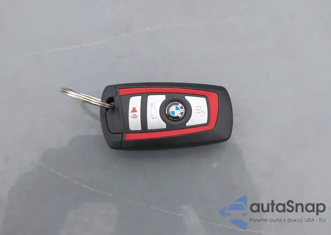 WBA8B9C5XJEE81727: 43358503