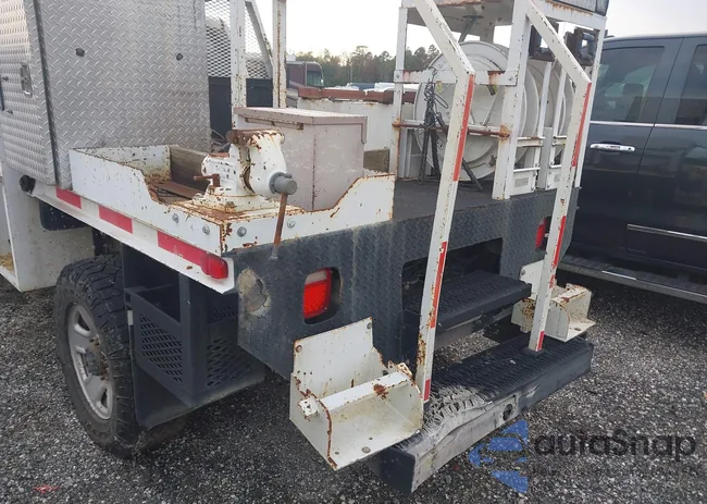 3C7WR4AJ0HG647281: 43358585