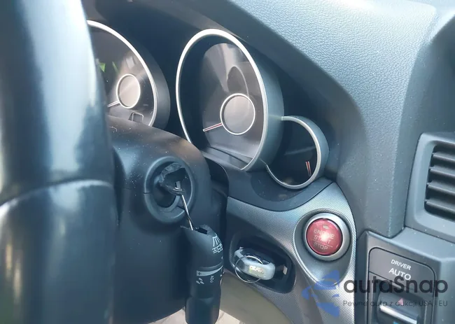 19UUA86569A016311: 43358616