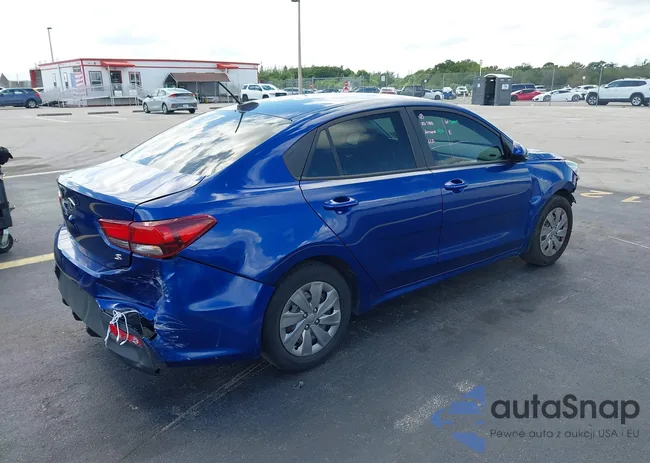 3KPA24AD8LE256339: 43359877