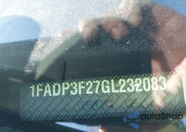 1FADP3F27GL232083: 43359878