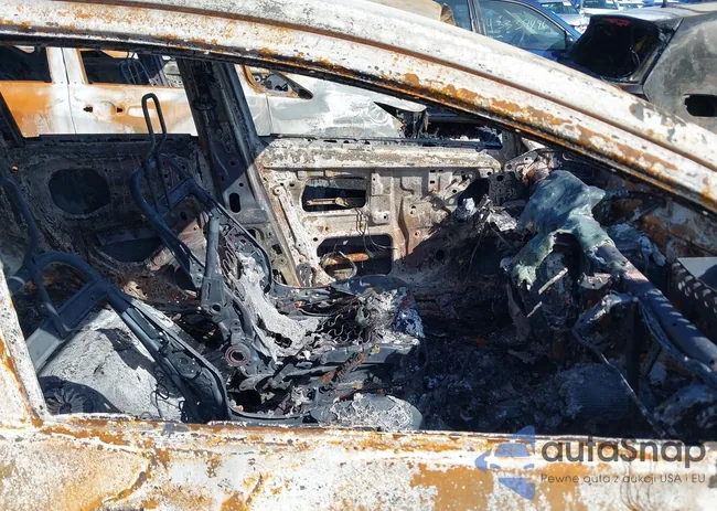 3N1CE2CPXKL355124: 43359884