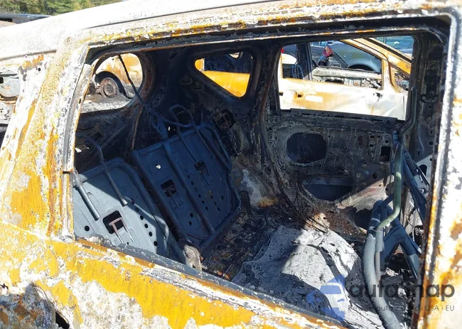 3N1CE2CPXKL355124: 43359884