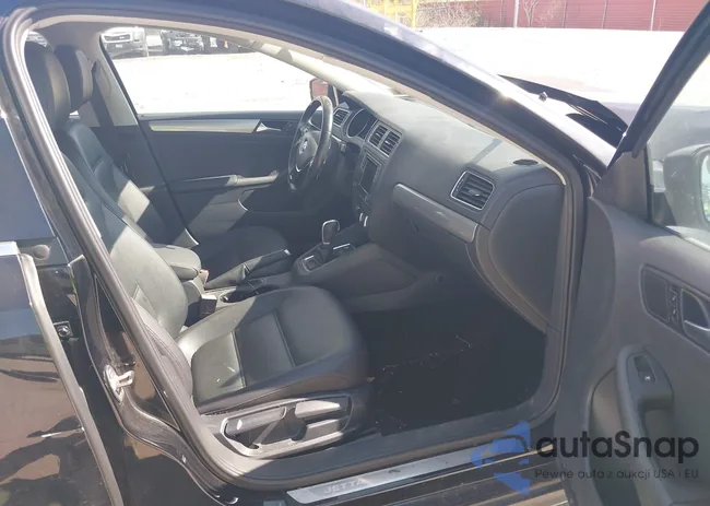 3VWDB7AJ1HM337505: 43359966