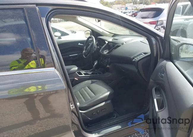 1FMCU9J97JUD61489: 43360099