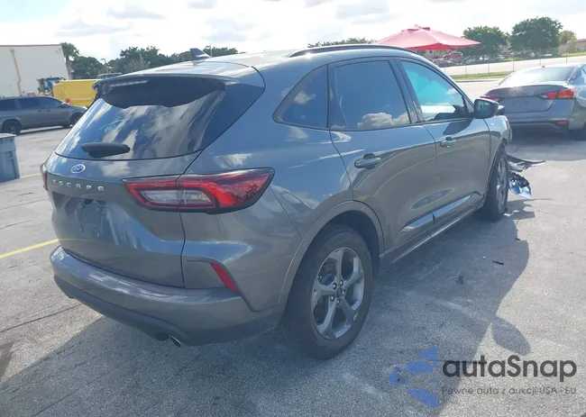 1FMCU0MNXPUA41256: 43360110