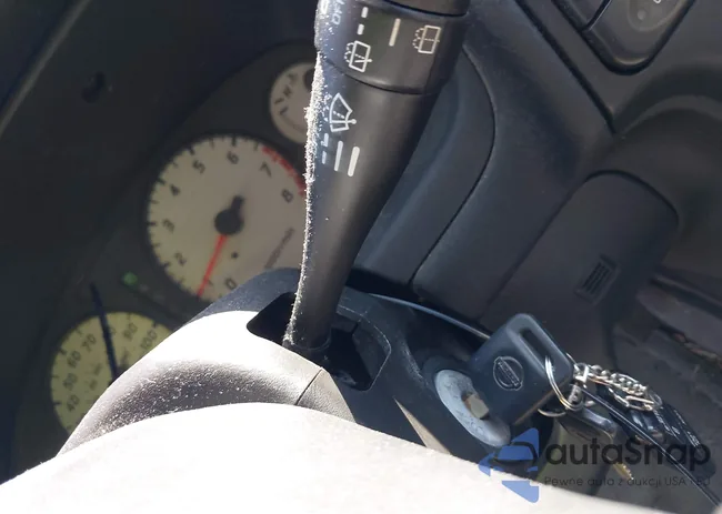 JN8DR09Y03W832542: 43360157