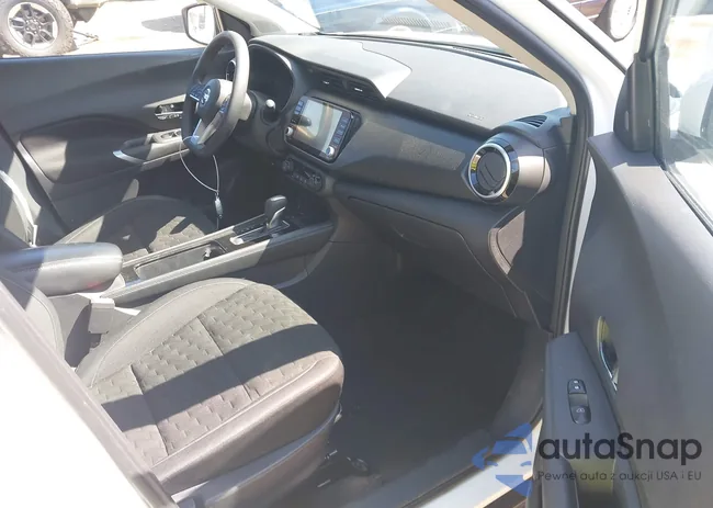 3N1CP5CV9ML562214: 43359281