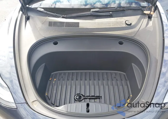 5YJ3E1EC5NF339286: 43359305