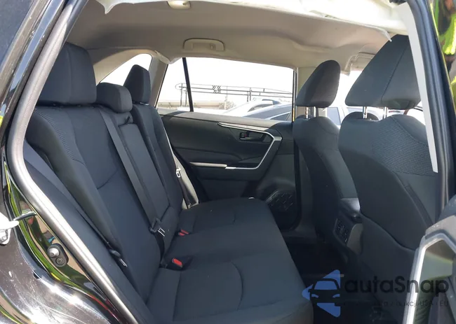 2T3K1RFV5SW404147: 43359325