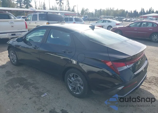 KMHLM4DG7RU822814: 43359360