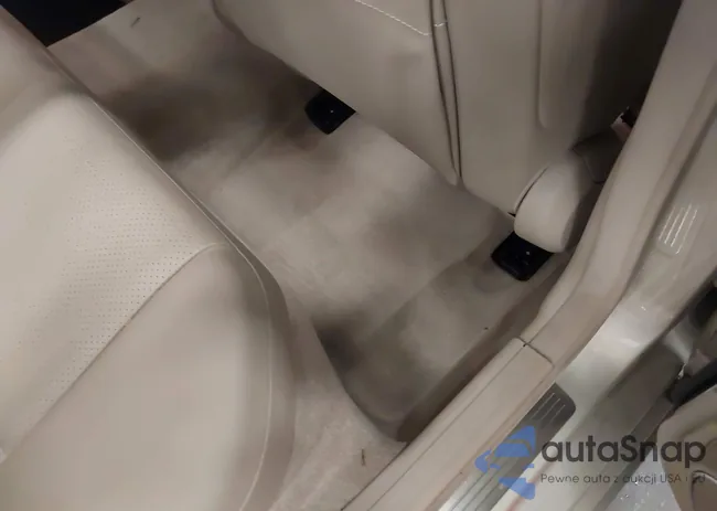 WDDGF5EB4BA474413: 43359395