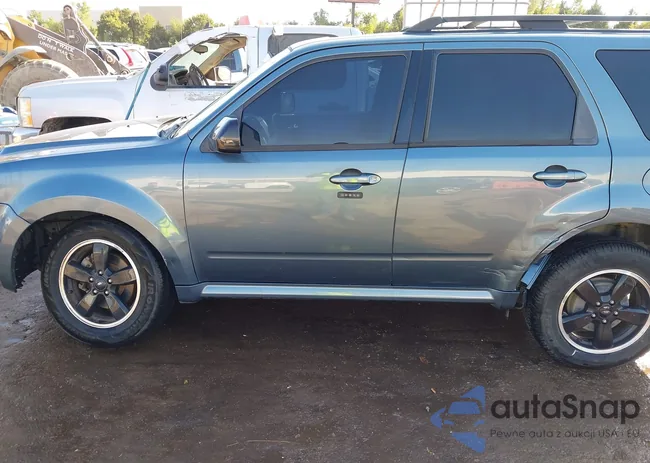 1FMCU0D77BKB19238: 43359404