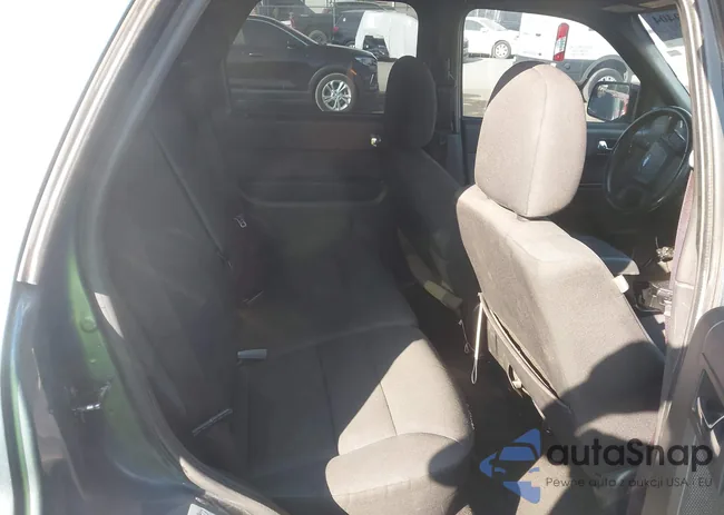 1FMCU0D77BKB19238: 43359404