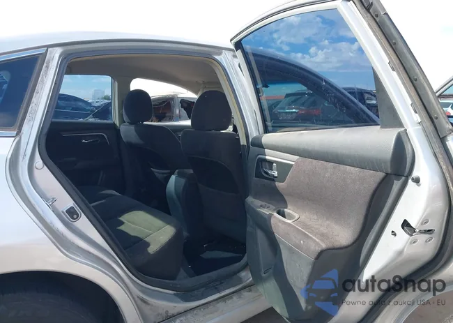 1N4AL3AP0DN571947: 43359487