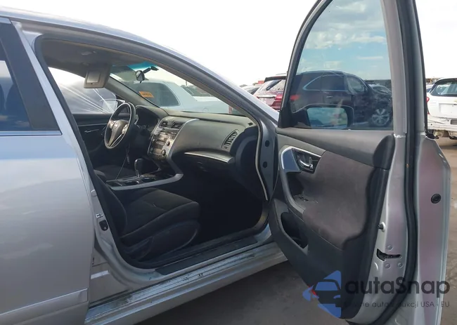 1N4AL3AP0DN571947: 43359487