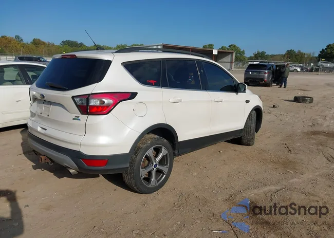 1FMCU9G94HUB77175: 43359533