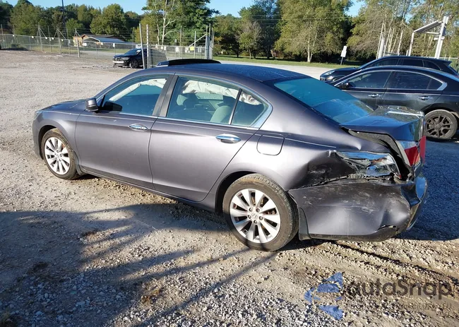 1HGCR2F76EA238621: 43359579