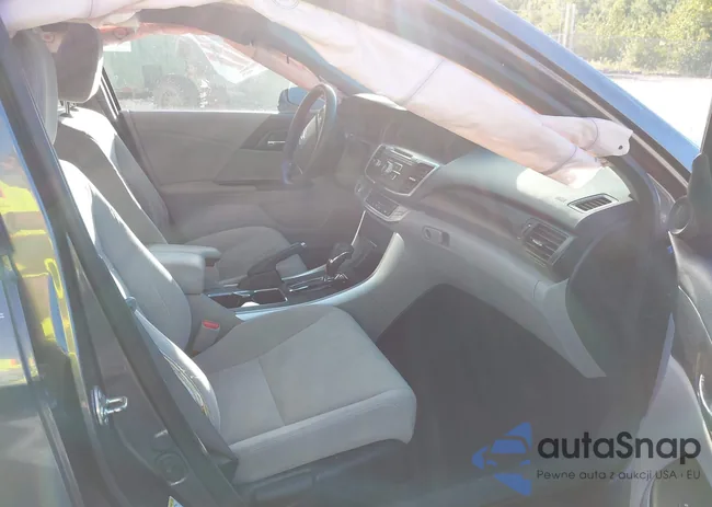 1HGCR2F76EA238621: 43359579