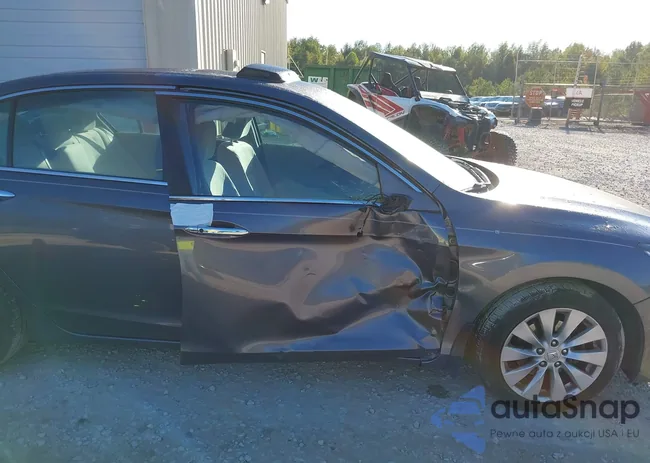 1HGCR2F76EA238621: 43359579