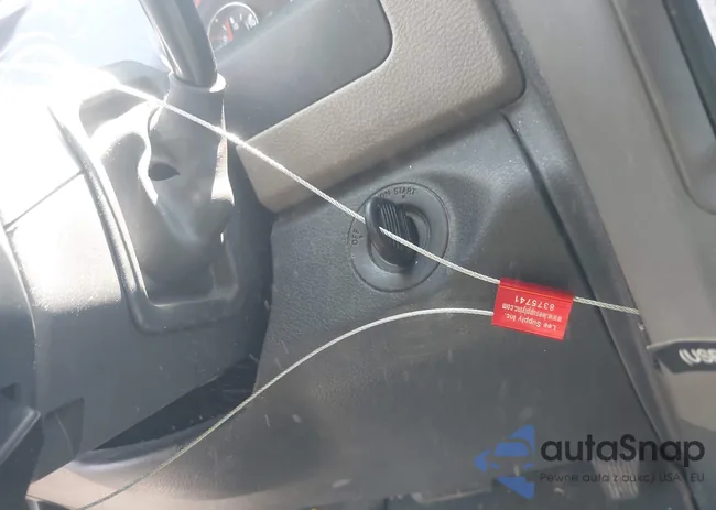 3D7LP2EL9AG179844: 43359656