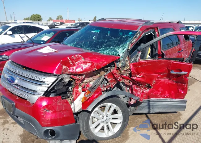 1FMHK7D85CGA74740: 43360674