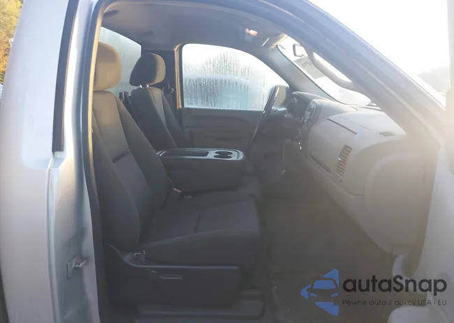 1GCNCPEX1CZ286579: 43360794