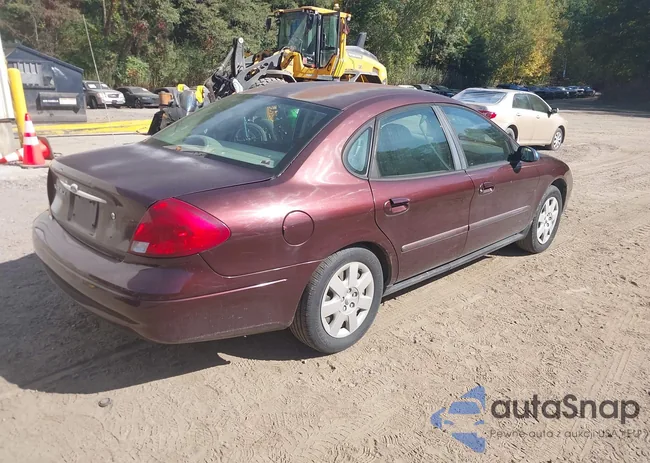 1FAFP52U71A168996: 43361024