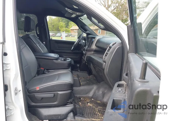 3C6UR5HL2NG272417: 43361196