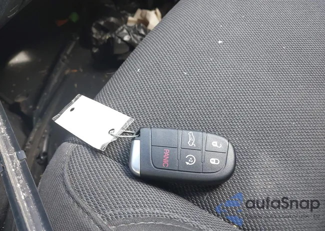 2C3CDXBG8KH699370: 43361261