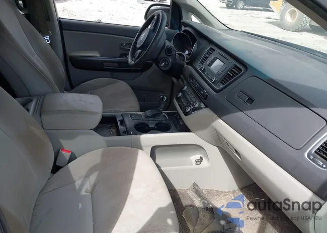 KNDMB5C10F6039688: 43360323