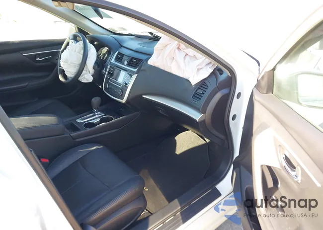 1N4AL3AP5GN333936: 43360412