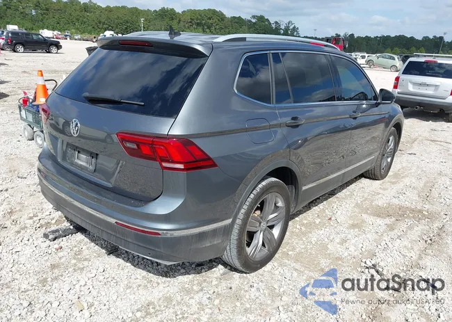 3VV3B7AX3LM038952: 43360435