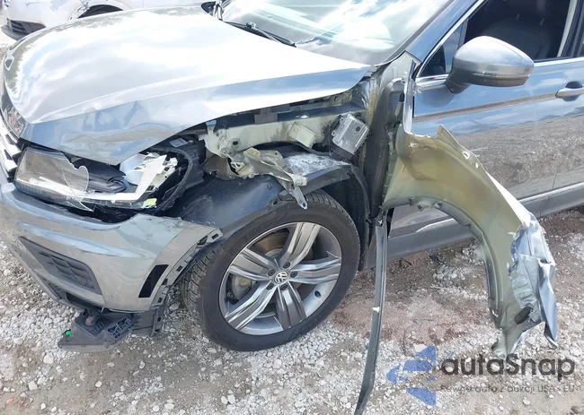 3VV3B7AX3LM038952: 43360435