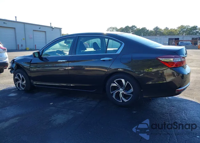 1HGCR2F33HA213015: 43361826