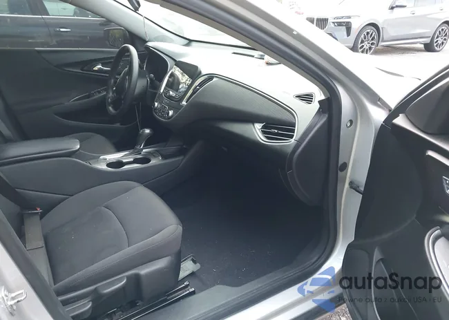 1G1ZD5ST6LF116331: 43361849