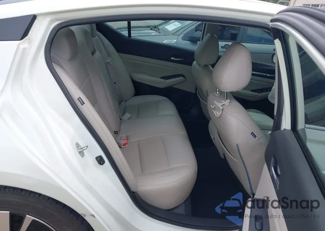 1N4BL4DV2NN396879: 43361957