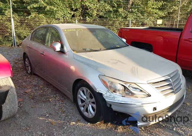 KMHGC4DD0DU212773: 43361984