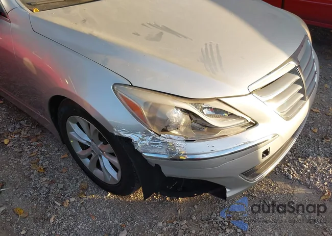 KMHGC4DD0DU212773: 43361984