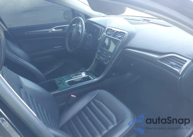 3FA6P0MU3KR180053: 43362072