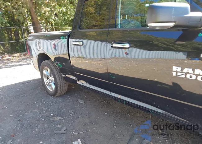 1C6RR7GTXHS721505: 43362258